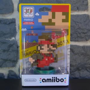 Amiibo Super Mario Bros 30th (01)